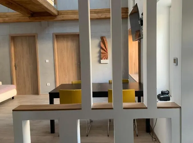 펜션 Loft Piheno Es Wellness Haz